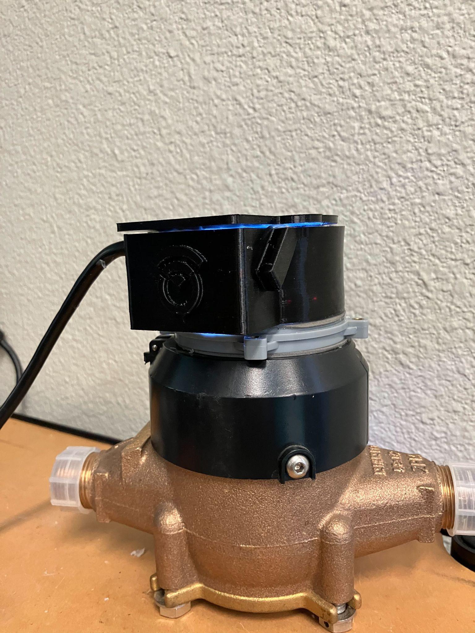 Olea Edge camera unit mounted on a water meter